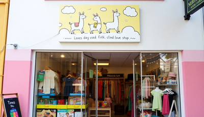 Welcome to Happy Little Llamas: Where Pre-Loved Meets Playful