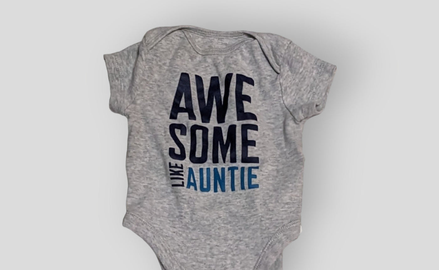 Grey "Awesome Like Auntie" Onesie (3M)