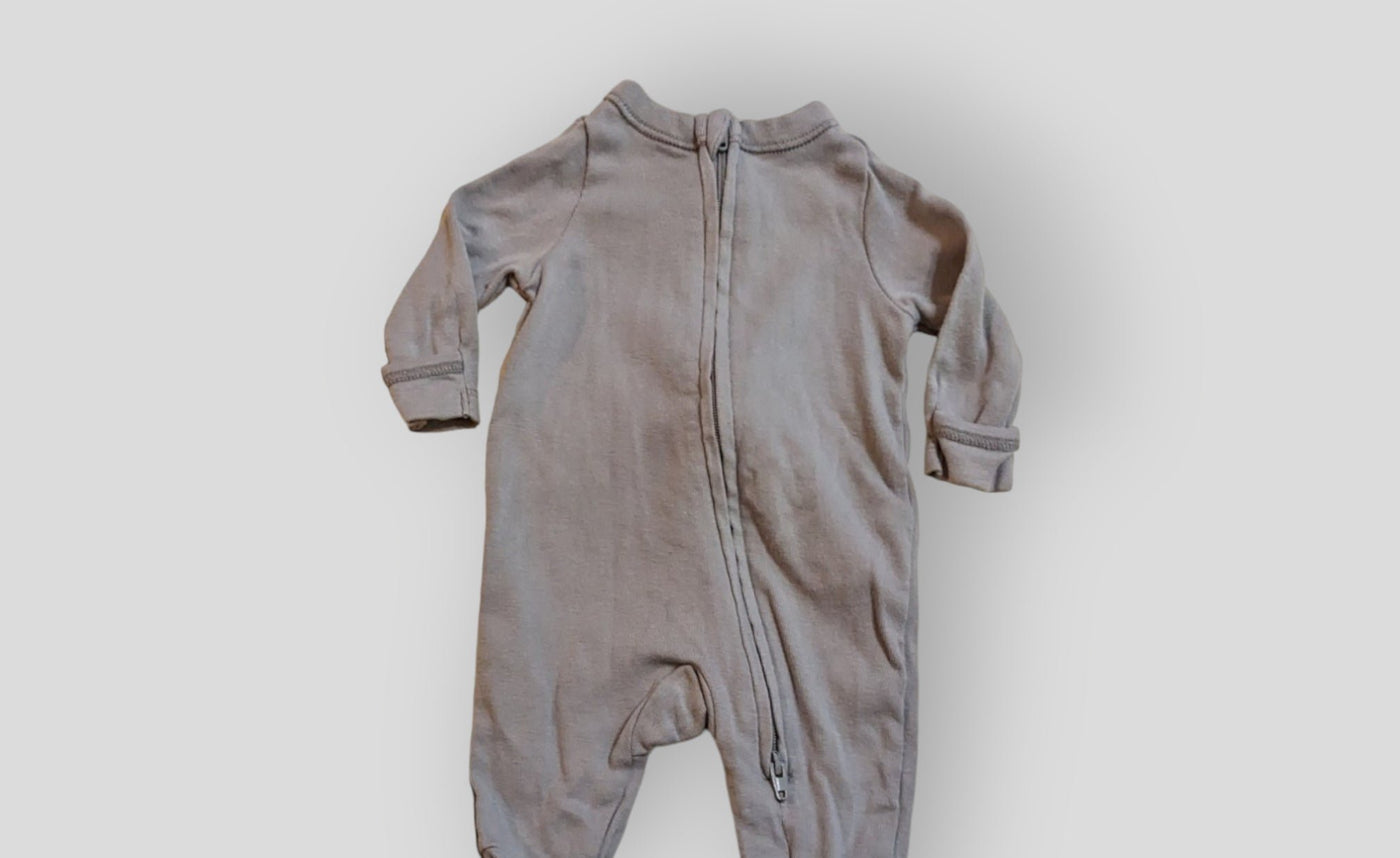 Old Navy Grey Sleeper (NB)