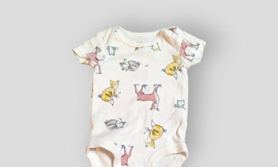 White Fox Onesie (NB)